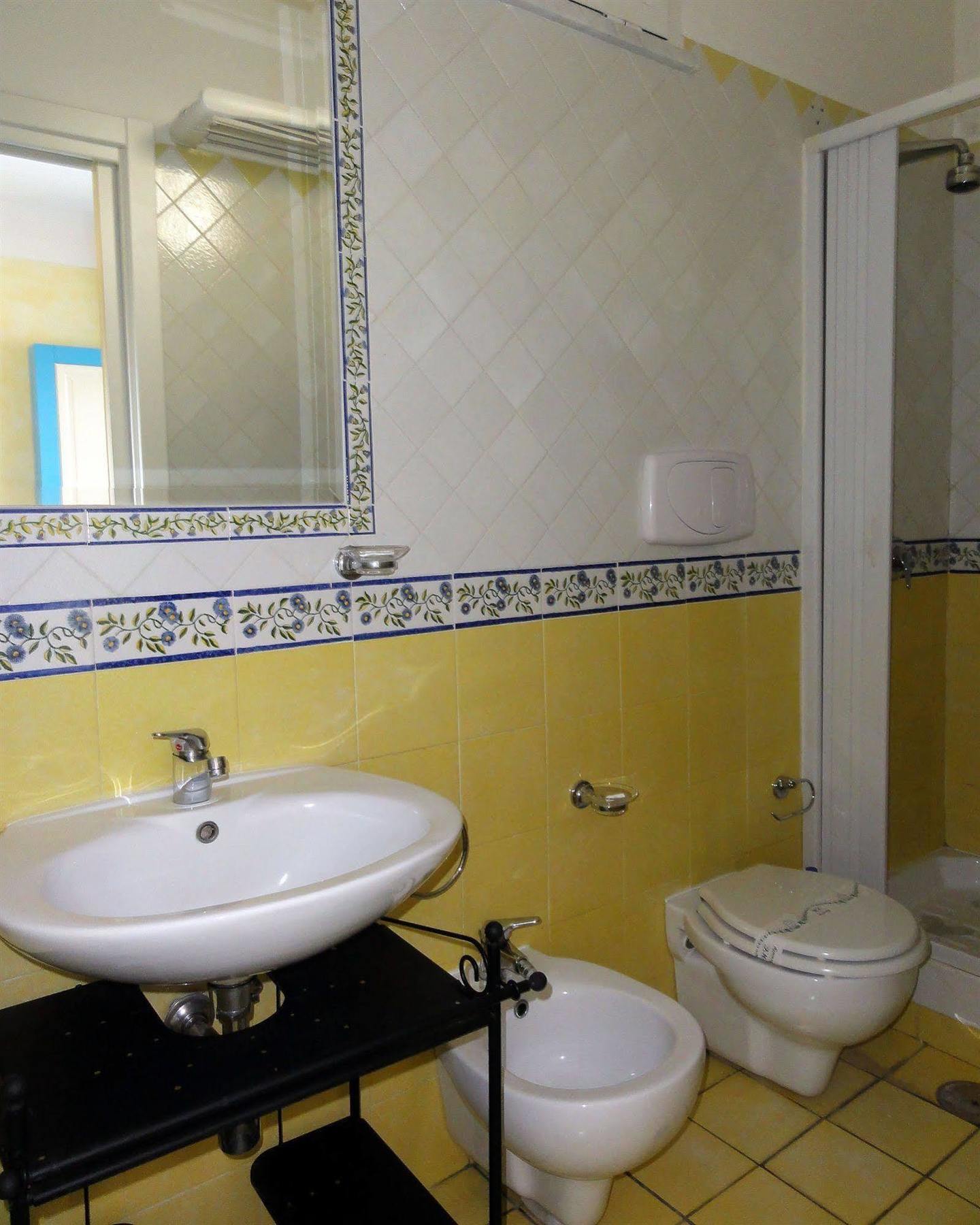 Dimora Carlo III Bed & Breakfast Vietri sul Mare Exterior photo